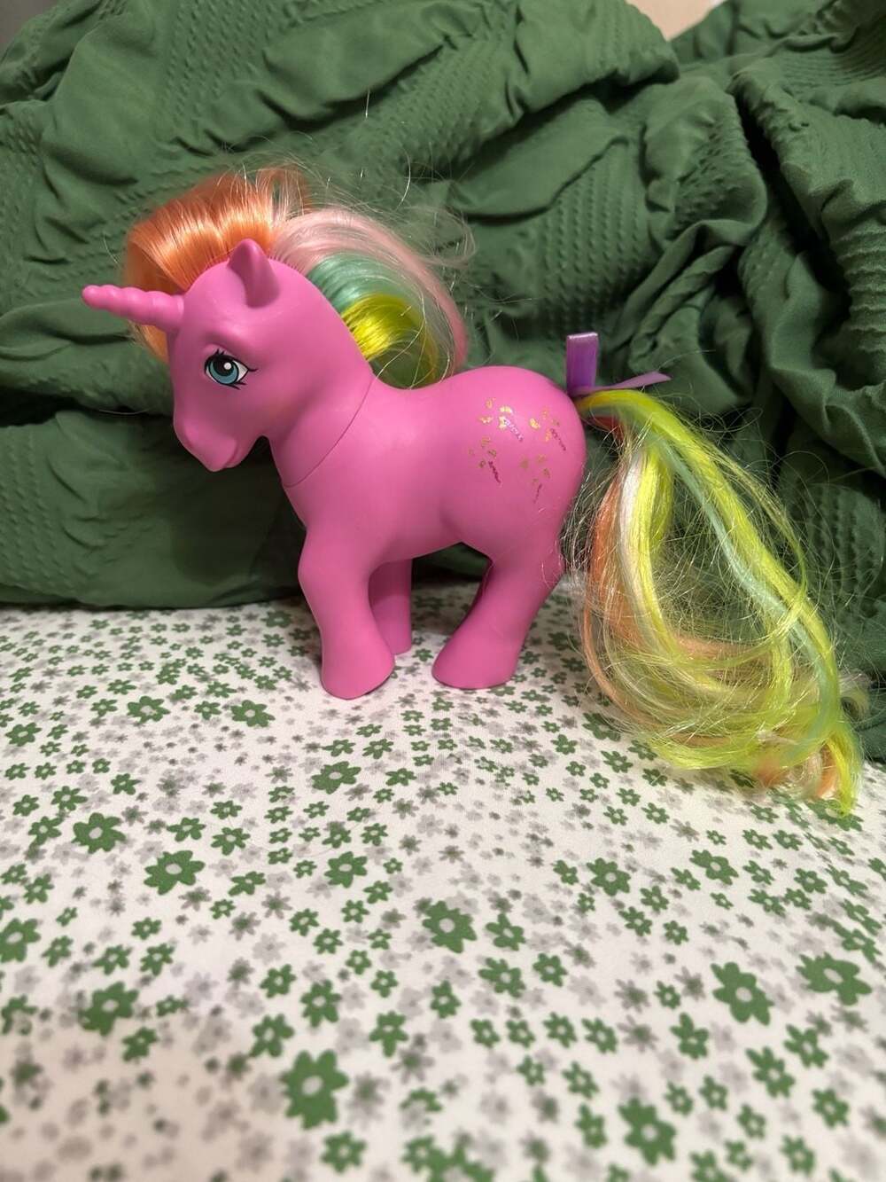 Hasbro My Little Pony 35th Anniversary Pinwheel Unicorn Figure
